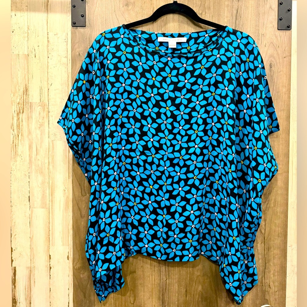 Diane von Furstenberg New Hanky top size P (size 0-2)
